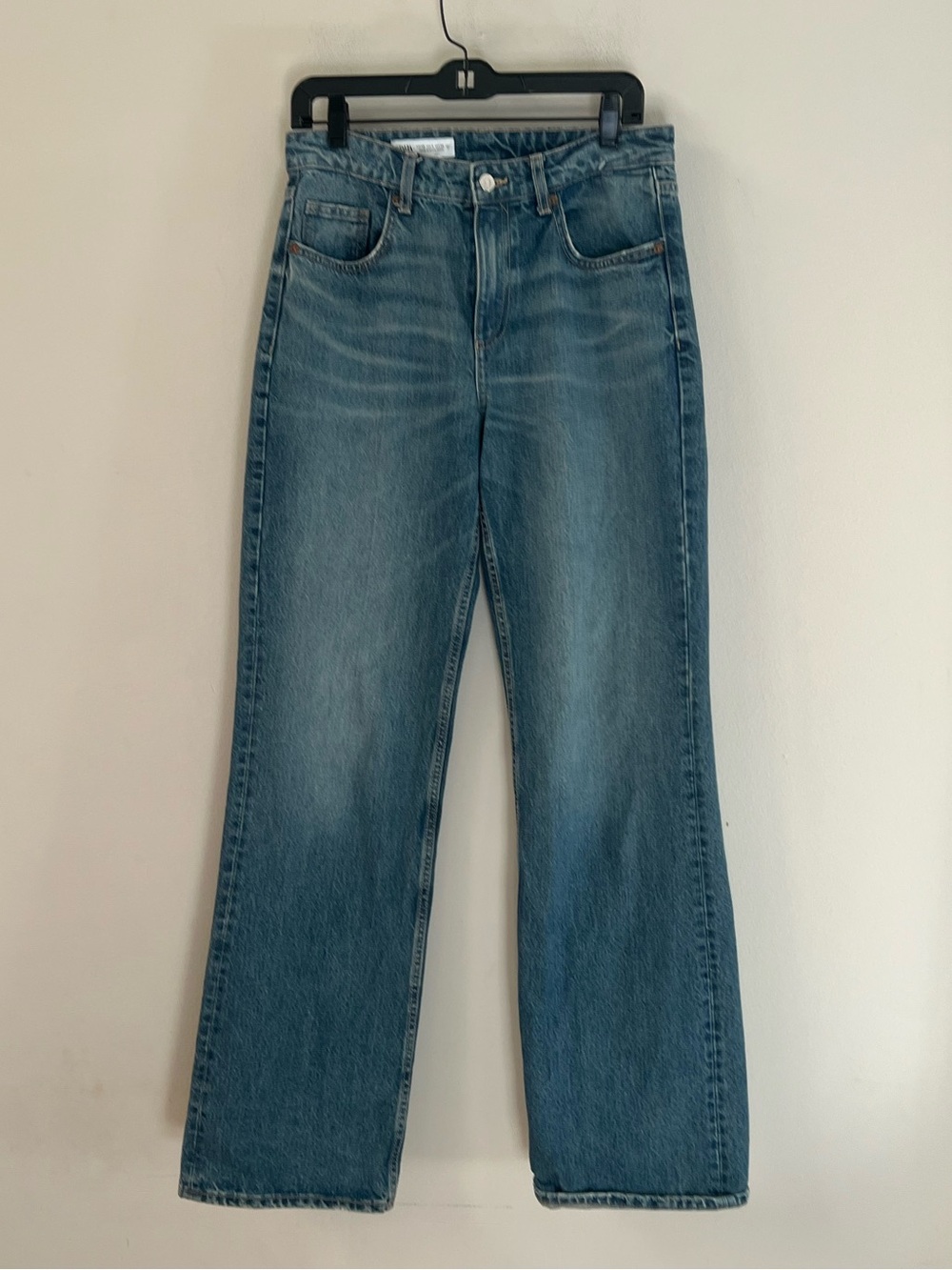 Zara  woman’s Light Blue hight waist Straight Jeans